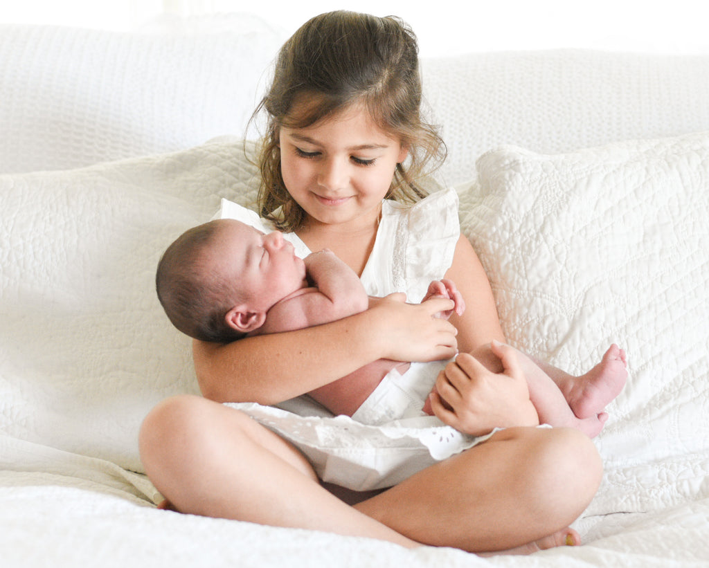 Introducing new baby to sibling