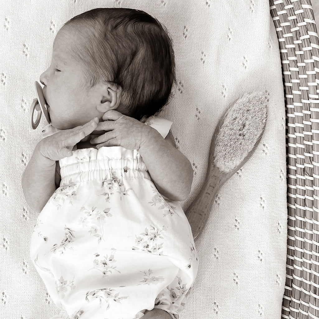 Gentle Sleep Solutions for Babies and Toddlers